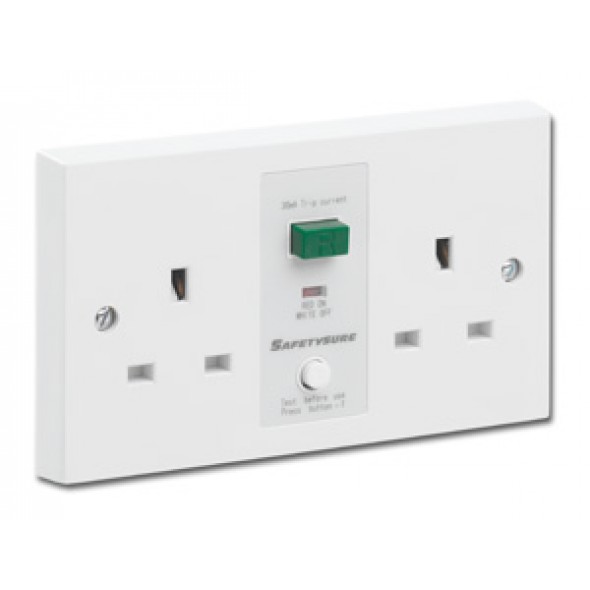 SafetySure White Unswitched RCD Twin Socket