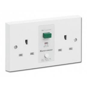 SafetySure White Unswitched RCD Twin Socket